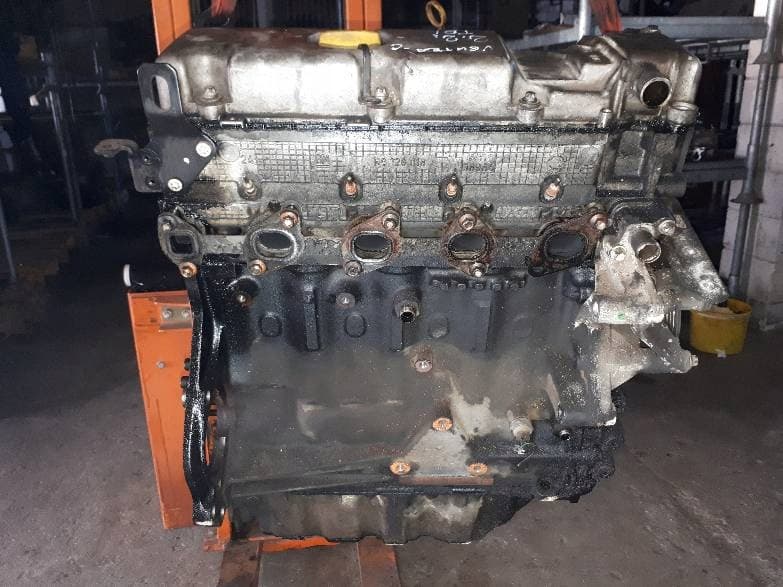 Moteur Y 22 DTR — vue 3