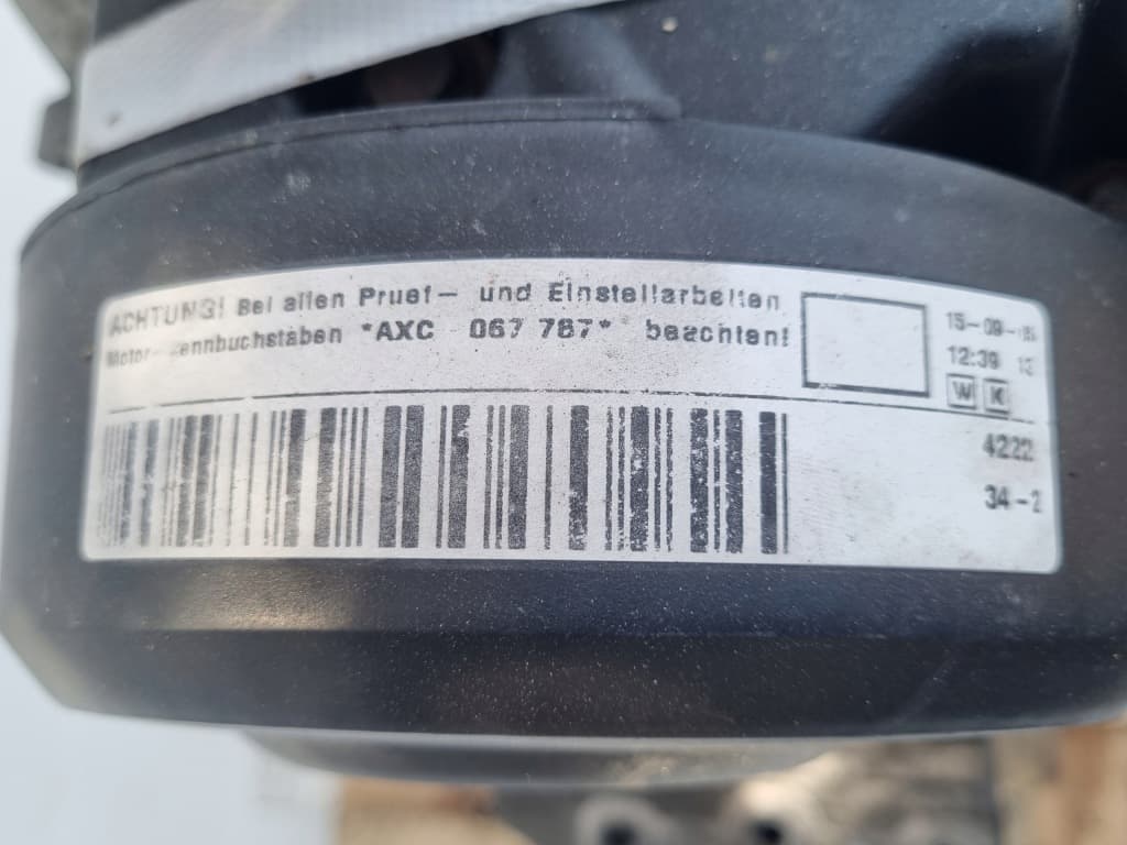 Moteur AXC — vue 2