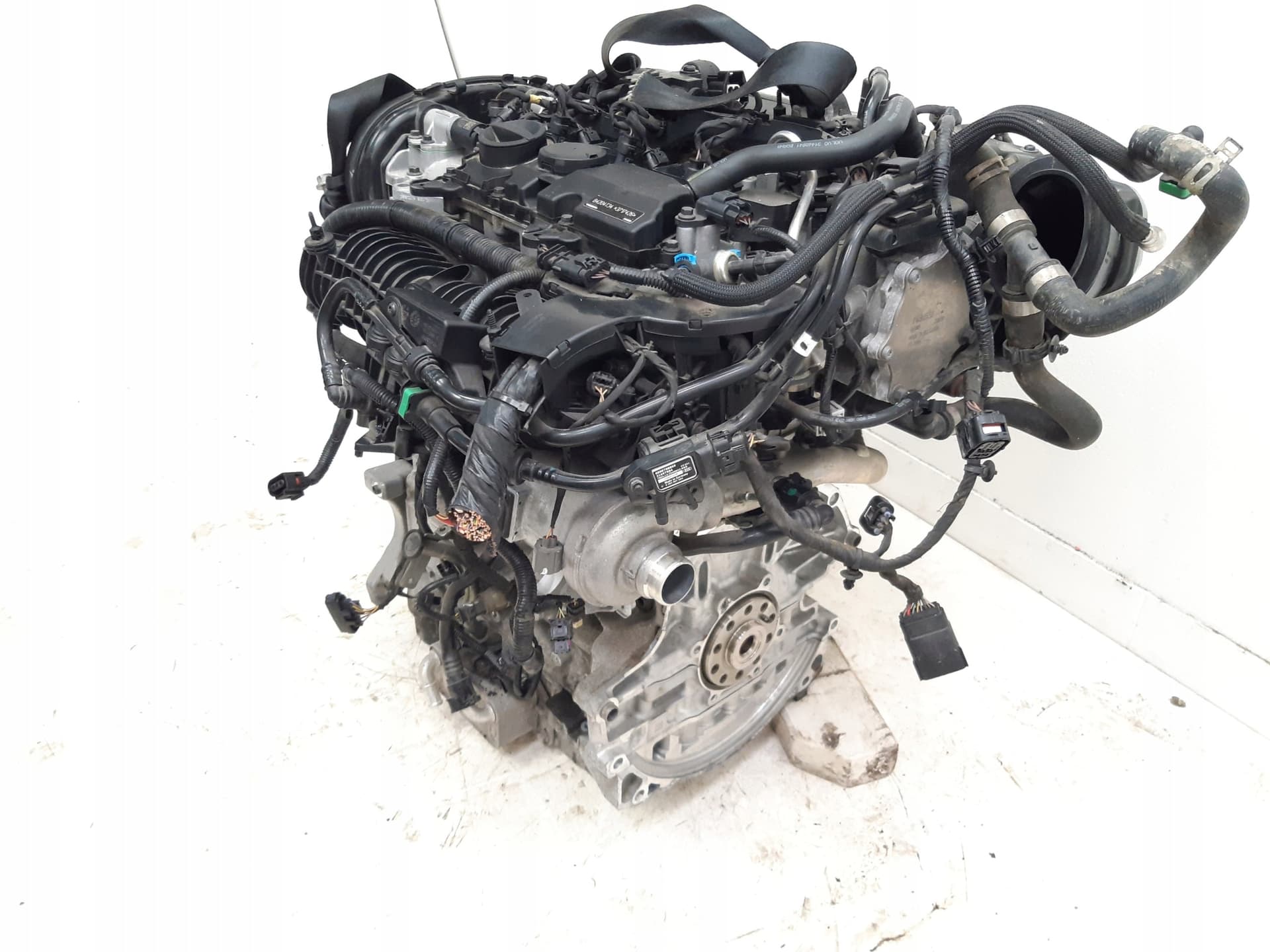 Moteur B 4204 T34 — vue 3