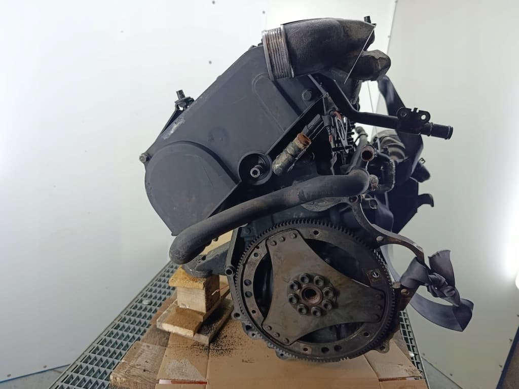 Moteur D 5252 T — vue 4