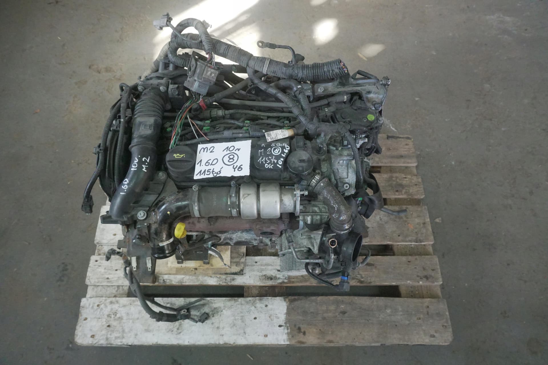 Moteur Y661 — vue 5