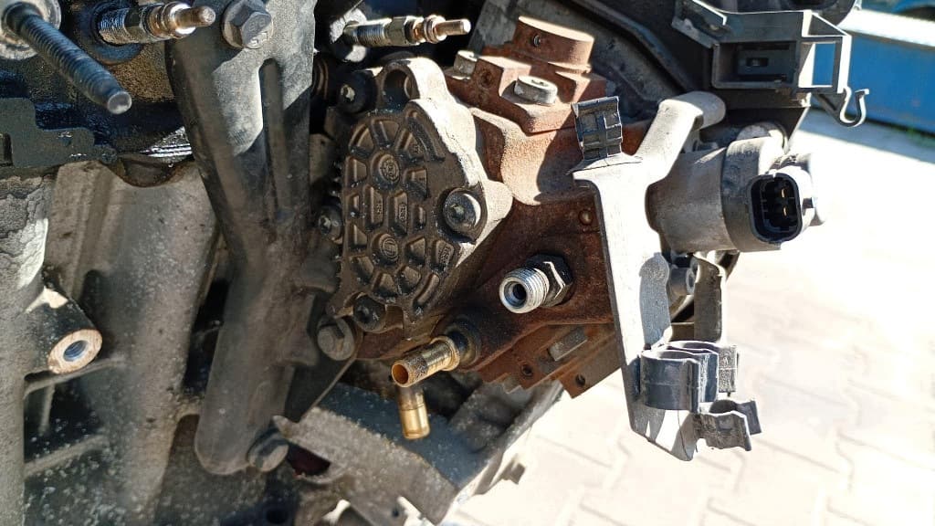 Moteur 9HV (DV6TED4BU) — vue 3