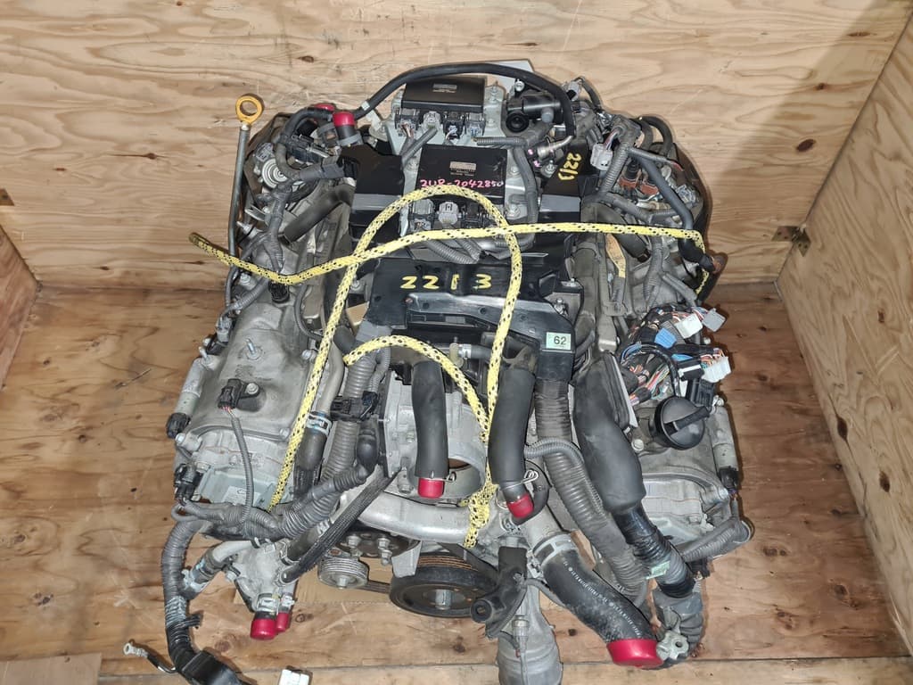 Moteur 2UR-FSE - Image 1