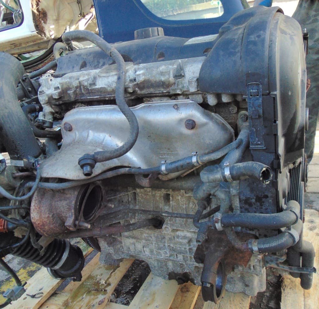 Moteur B 4204 T3 — vue 4