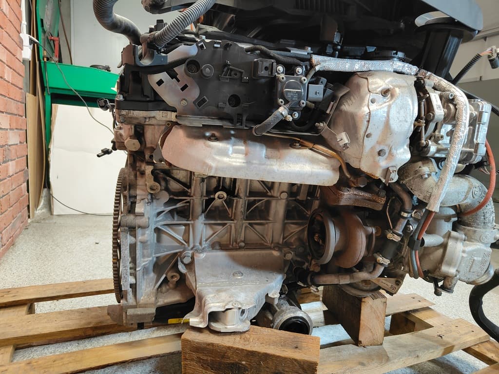 Moteur N57 D30 B — vue 3