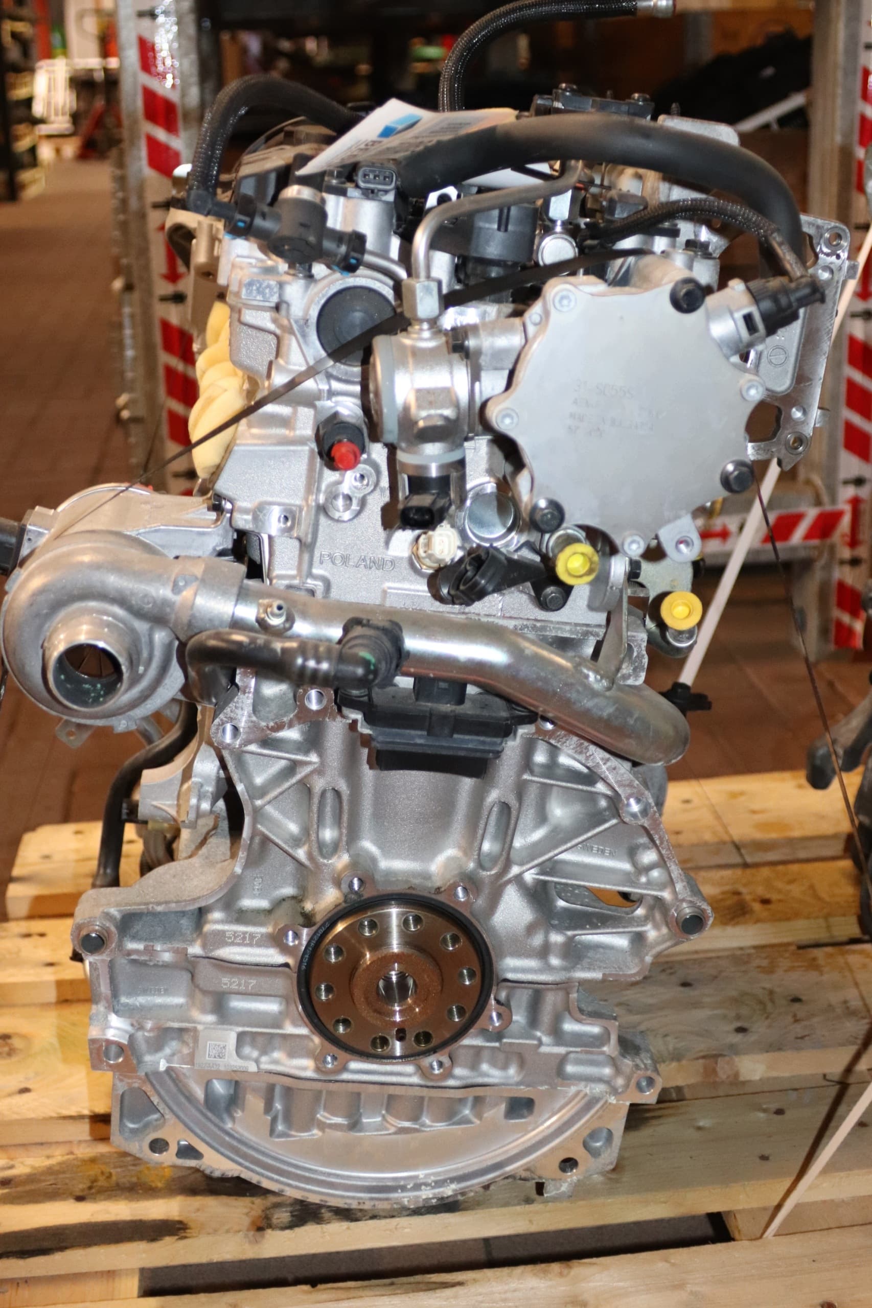Moteur B 4204 T34 — vue 3