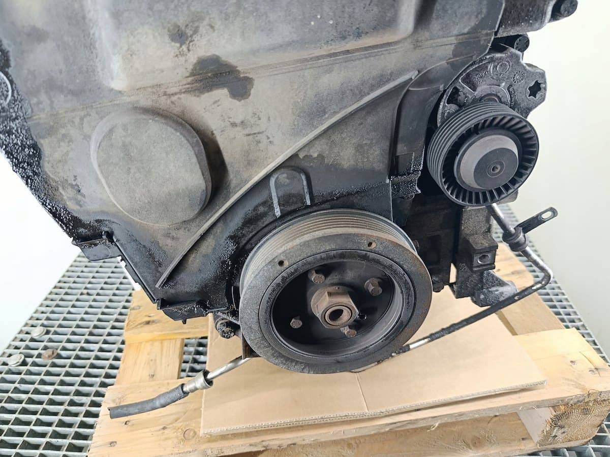Moteur B 5254 T2 — vue 7