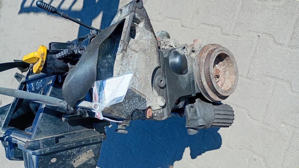Moteur D4F 764 — vue 3