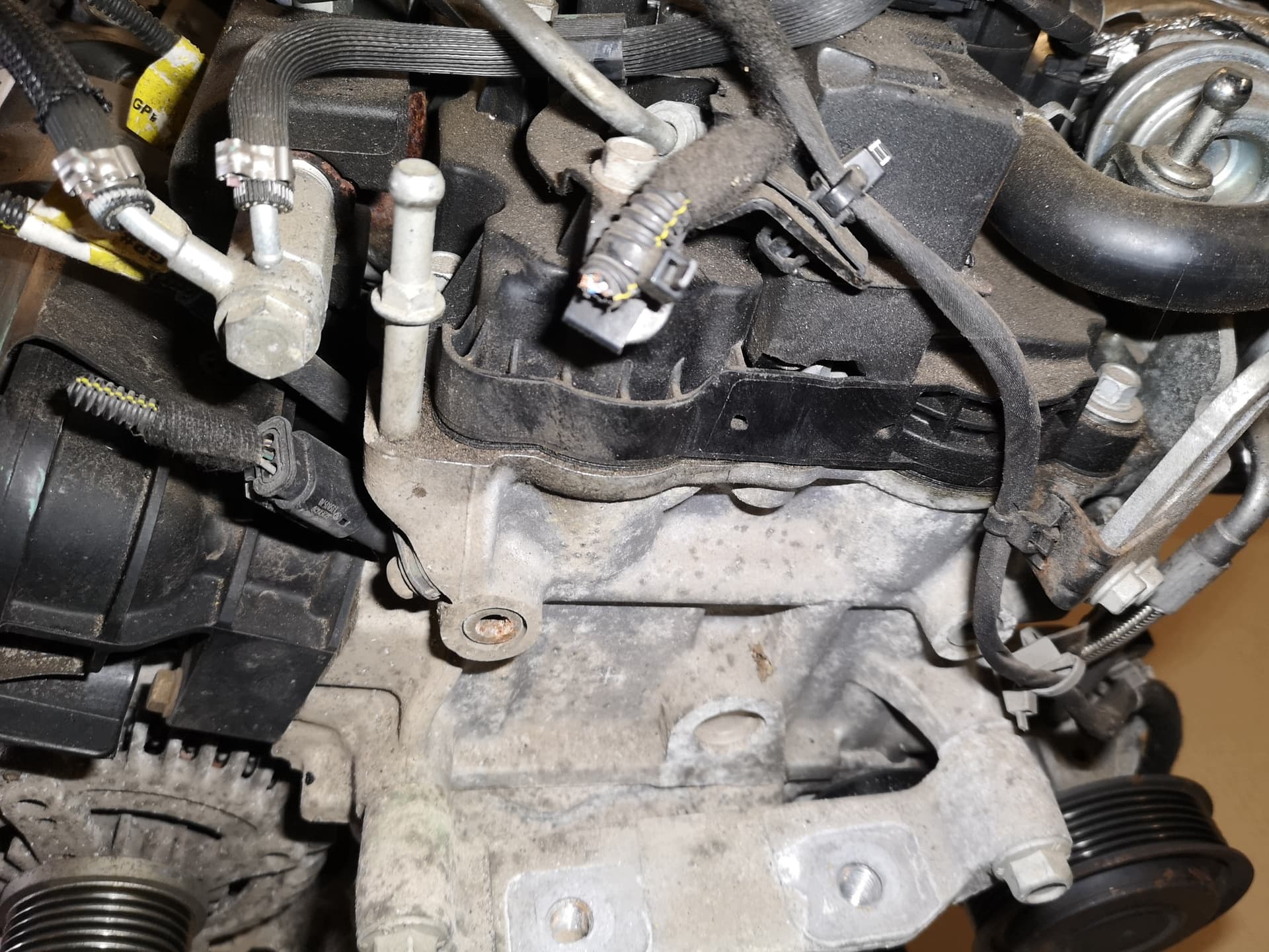 Moteur B 16 DTH — vue 11