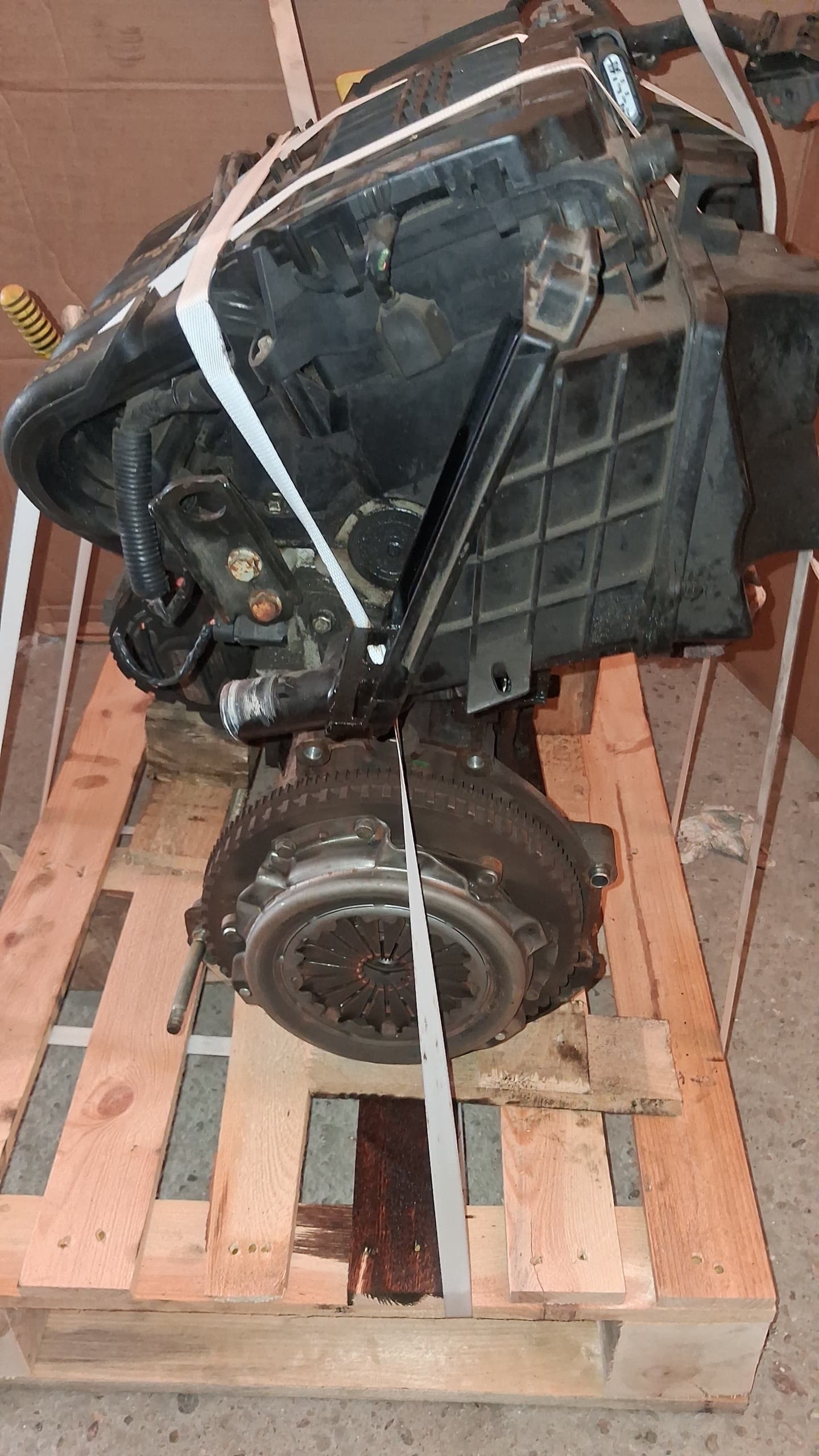 Moteur D4F 712 — vue 5
