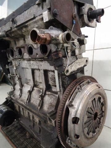 Moteur 14 K4F — vue 4