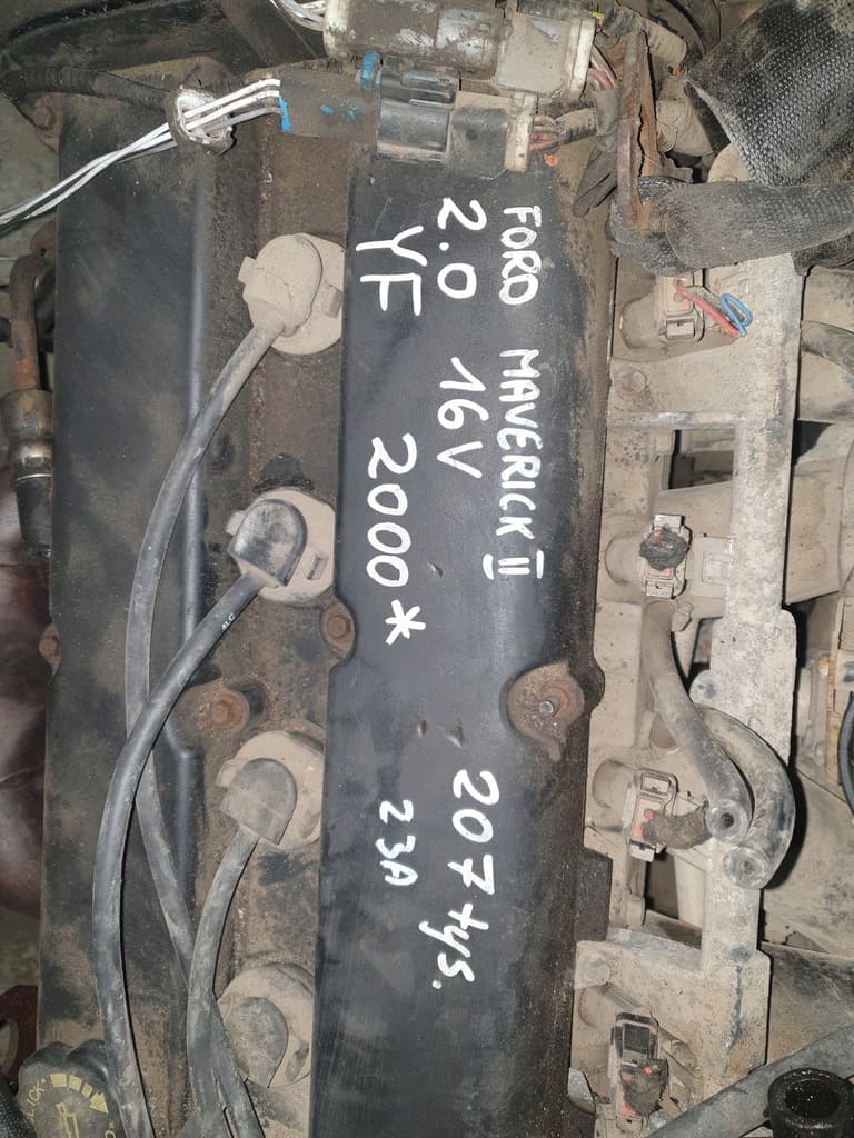 Moteur YF — vue 5
