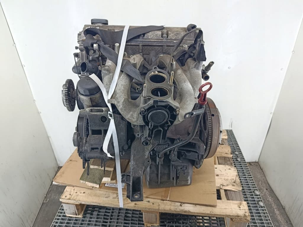 Moteur M43 B16 (164E2) pour BMW Serie 3 1.6 Petrol/Compressed Natural Gas (CNG)