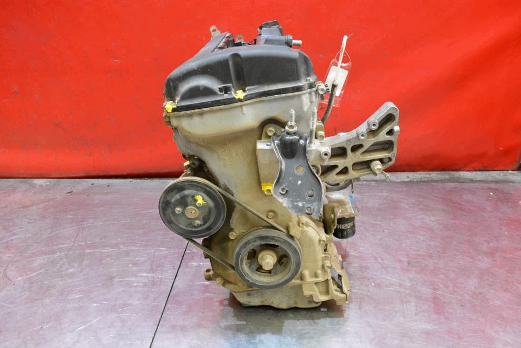 Moteur 4B11 — vue 5