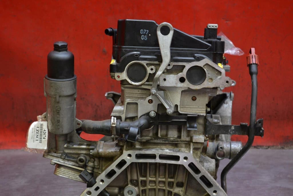 Moteur M 112.913 — vue 7