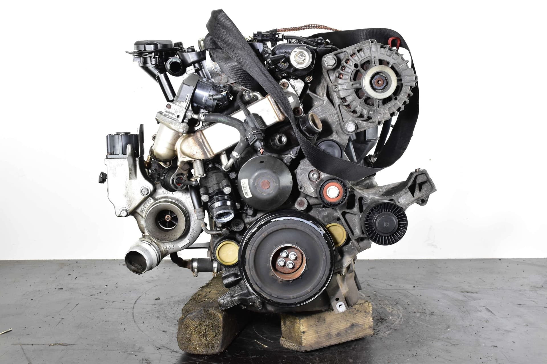 Moteur N47 D20 C — vue 14