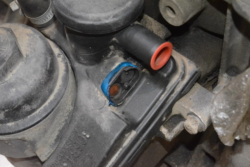 Moteur B 5244 S — vue 13