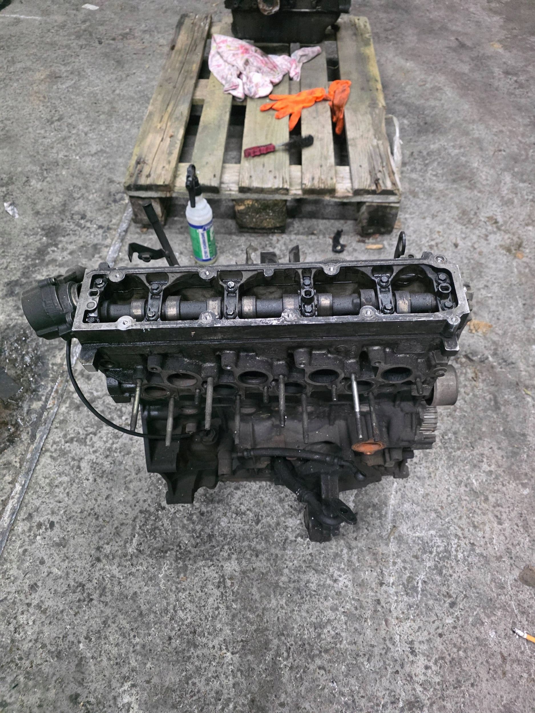 Moteur 8HX (DV4TD) — vue 2