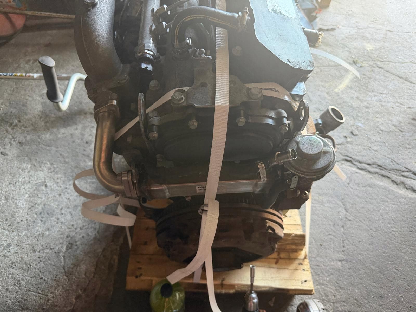 Moteur F1AE3481A - Image 1