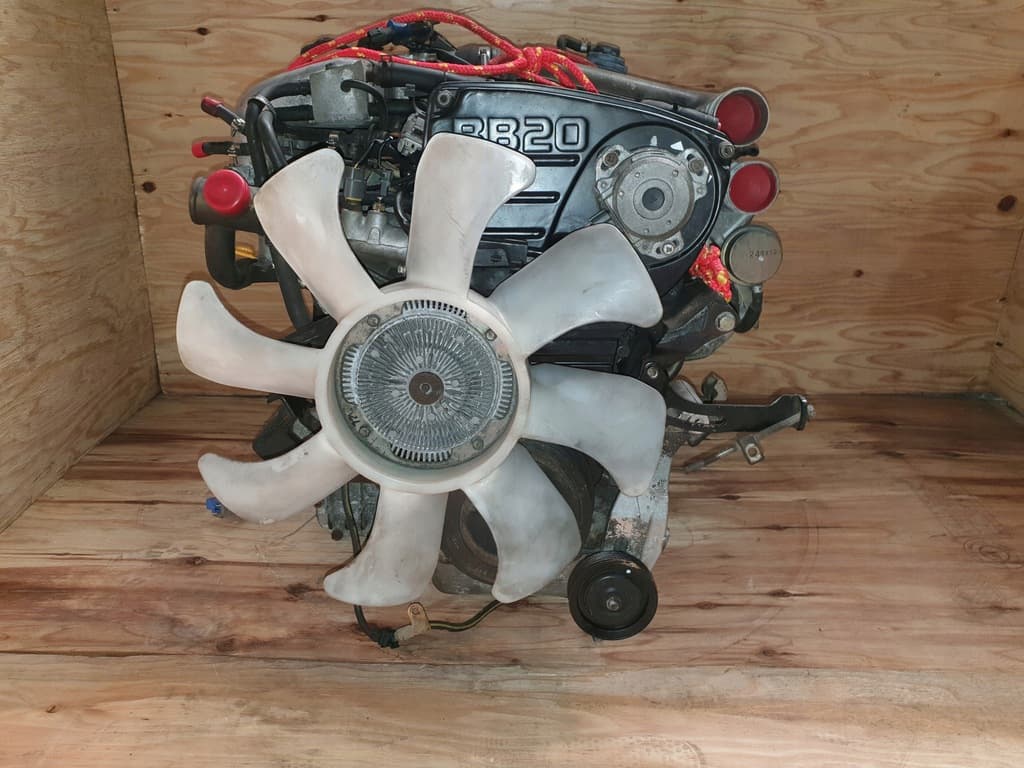 Moteur RB20DE — vue 3