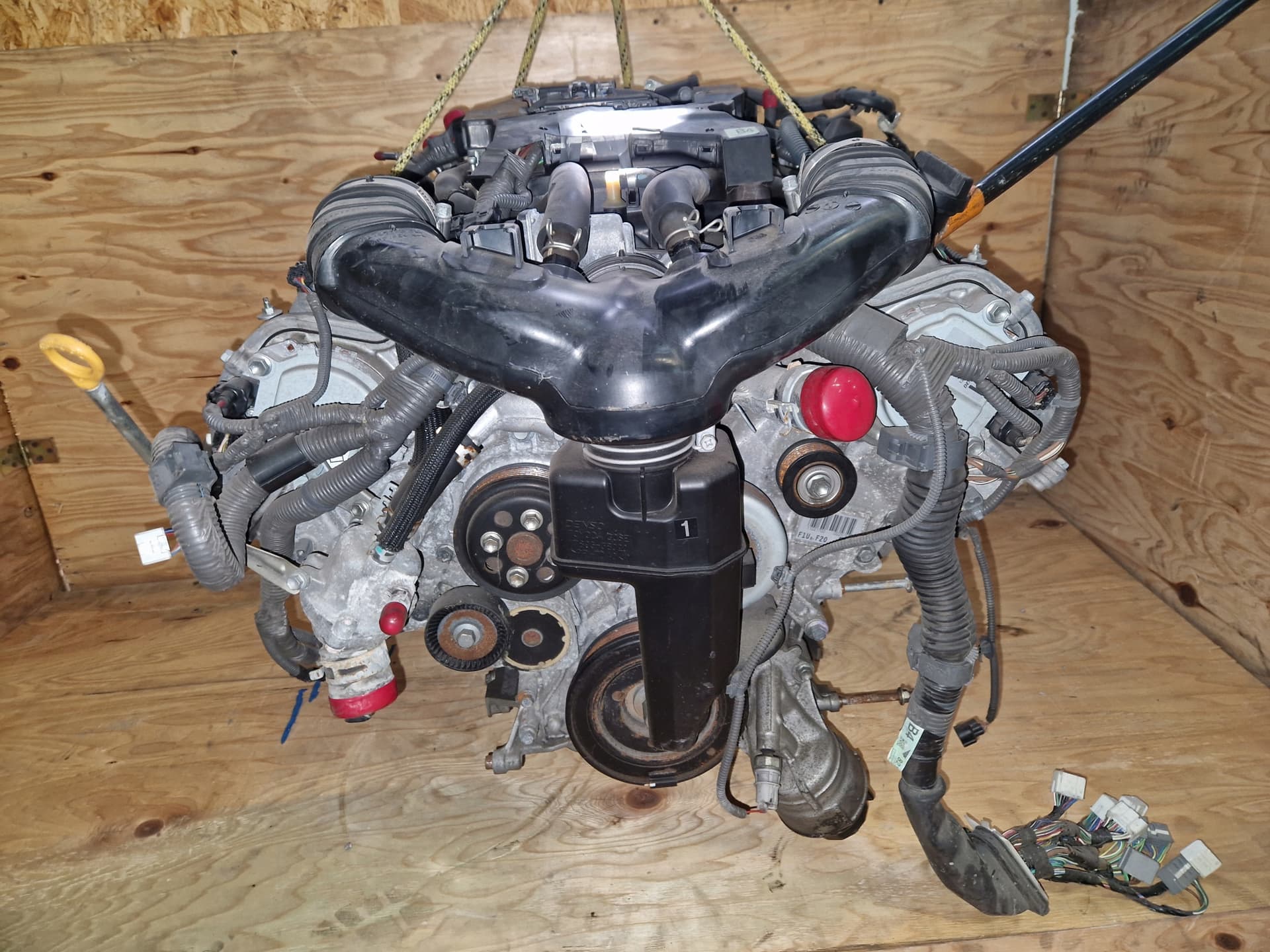 Moteur 1UR-FSE — vue 3