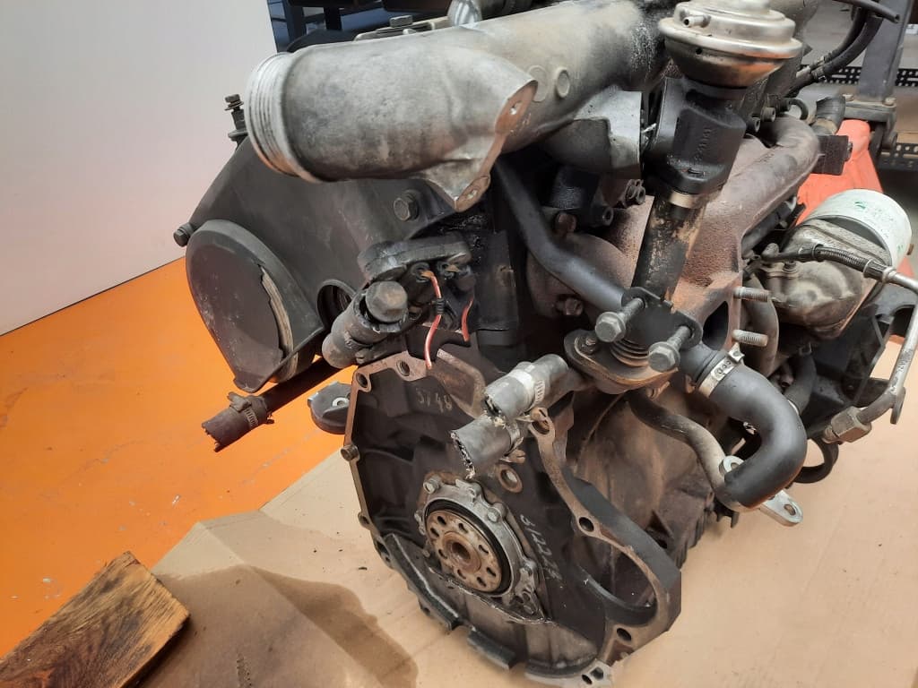 Moteur D 5252 T — vue 6