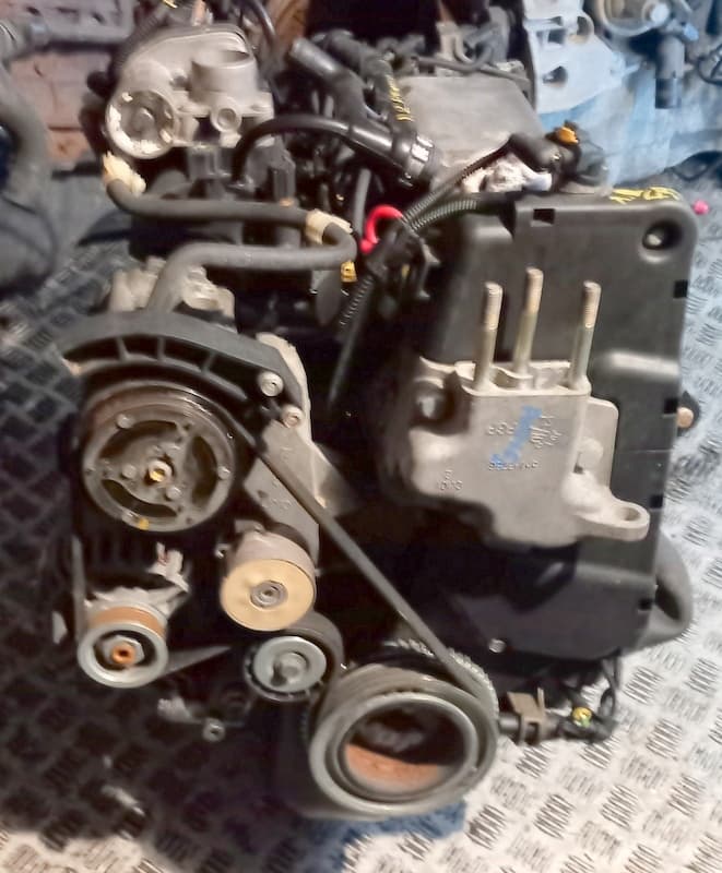 Moteur 182 A4.000 — vue 2