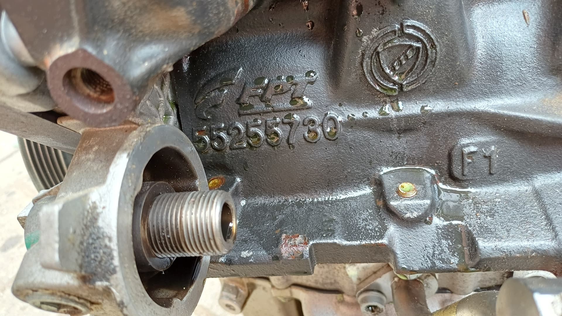 Moteur 552 53 268 — vue 5