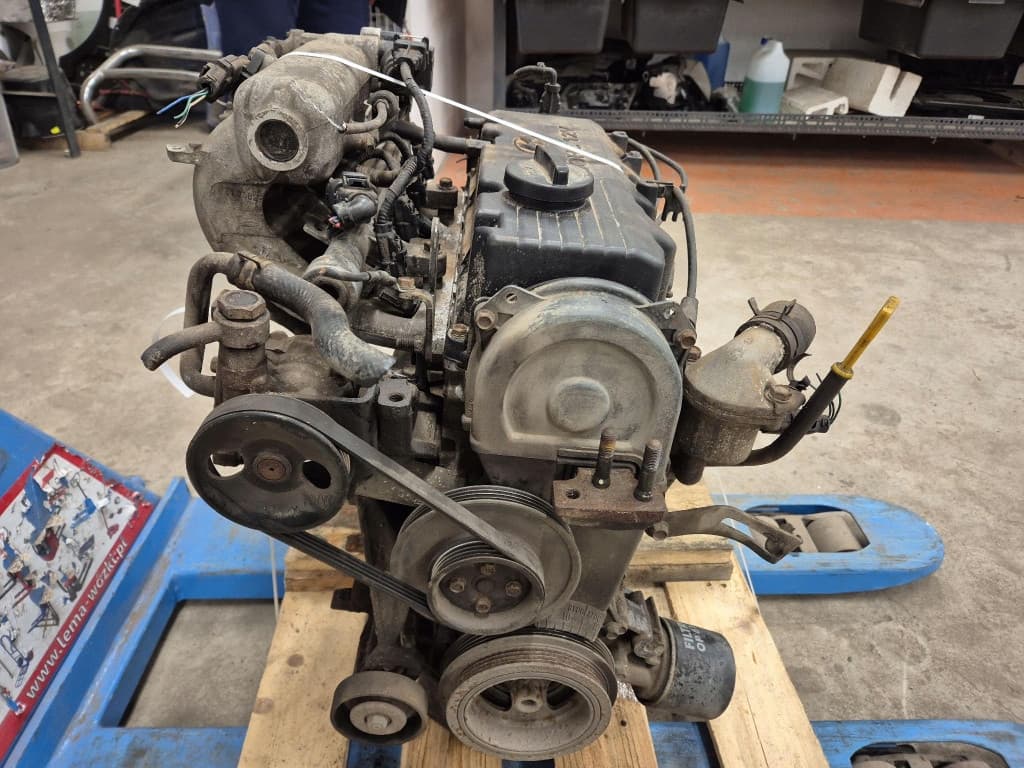 Moteur G4EA — vue 2