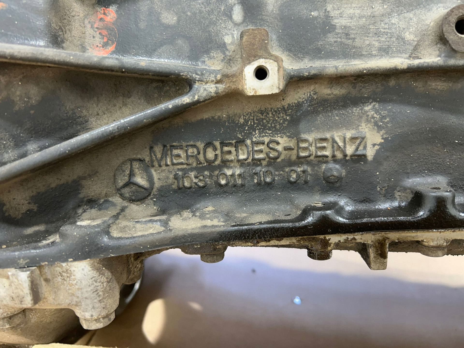 Moteur M 104.981 — vue 16