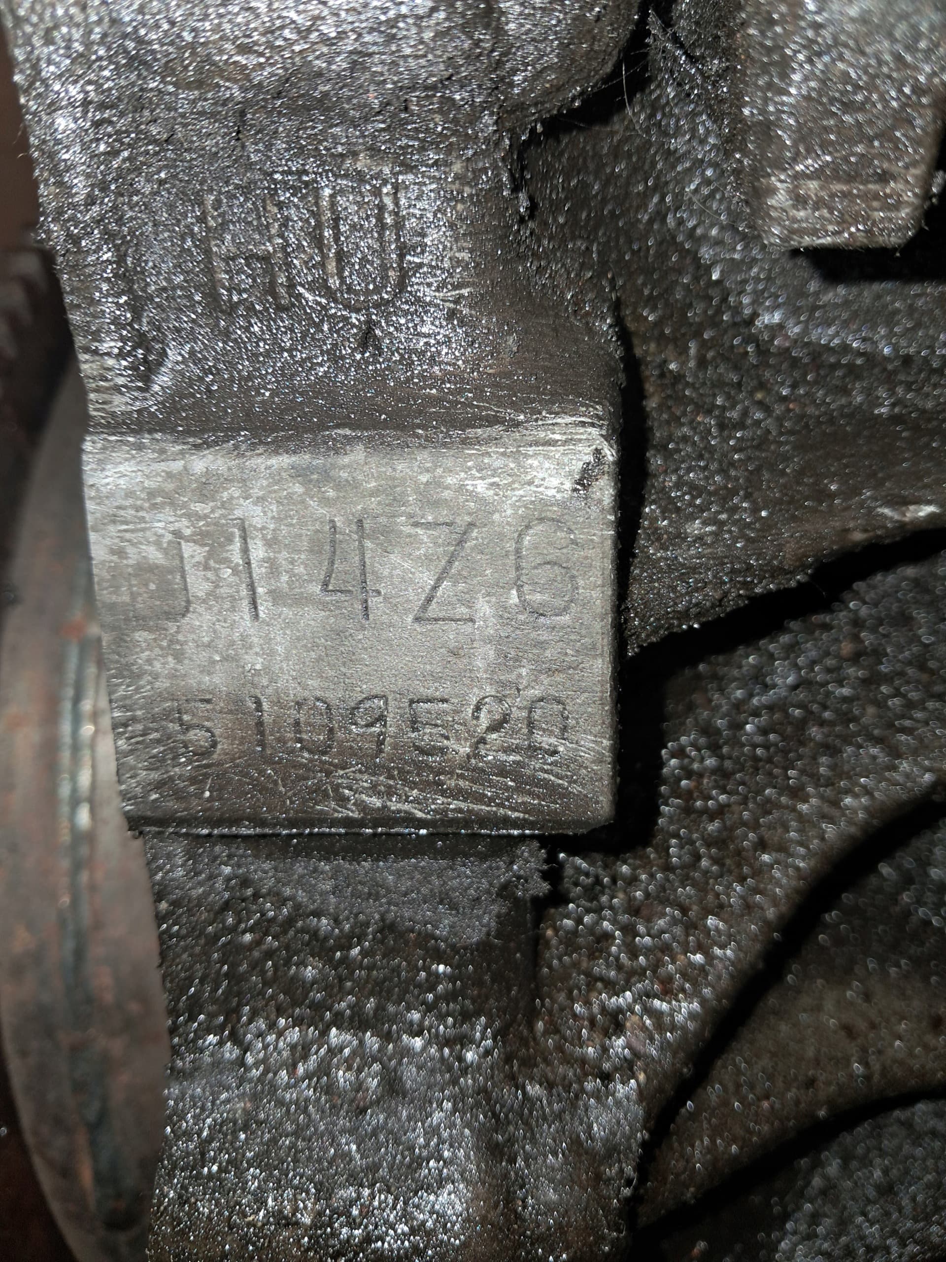 Moteur D14Z6 — vue 4