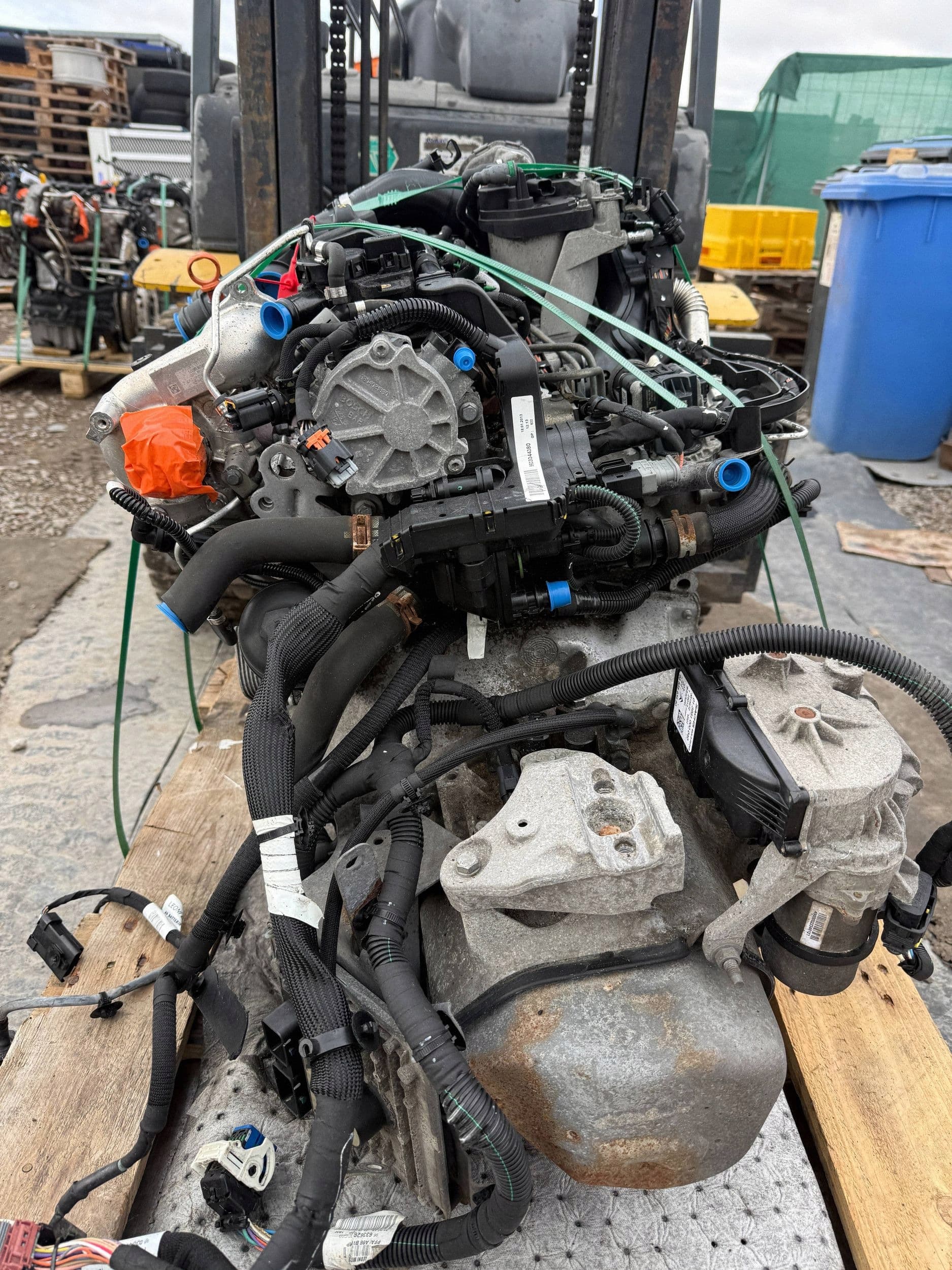 Moteur 8HP (DV4C) — vue 2