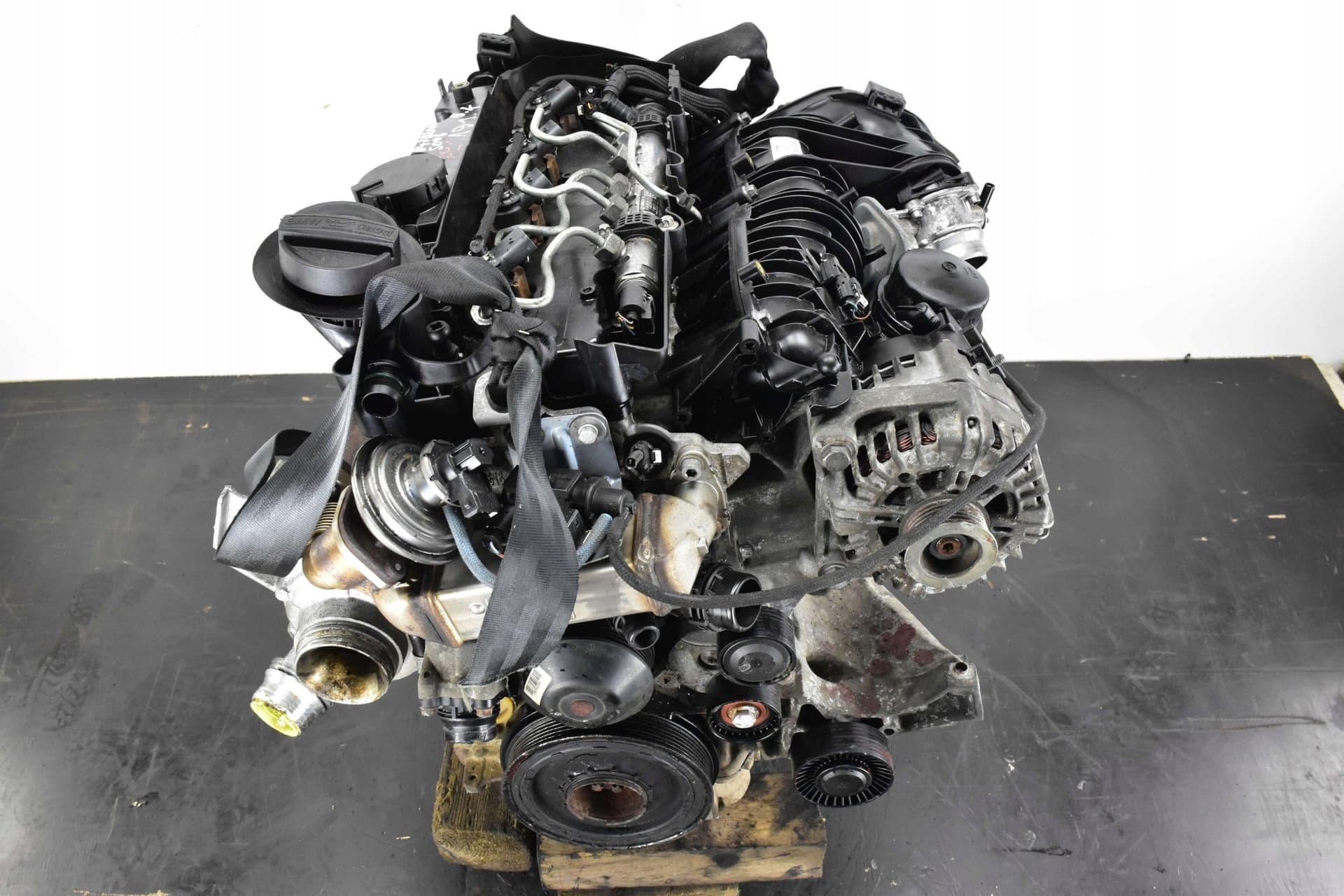 Moteur N47 D20 A — vue 4