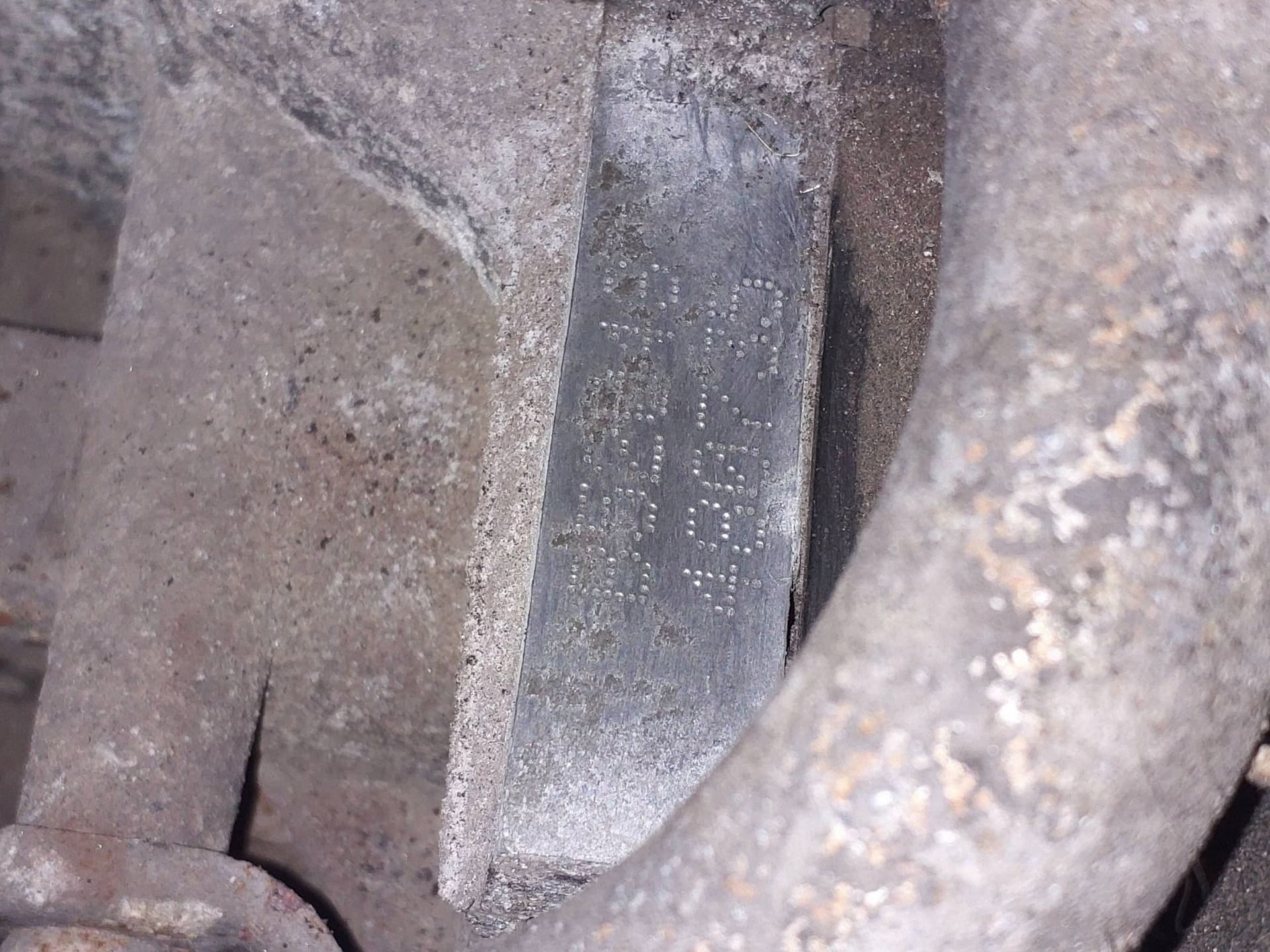 Moteur B 5204 T — vue 7