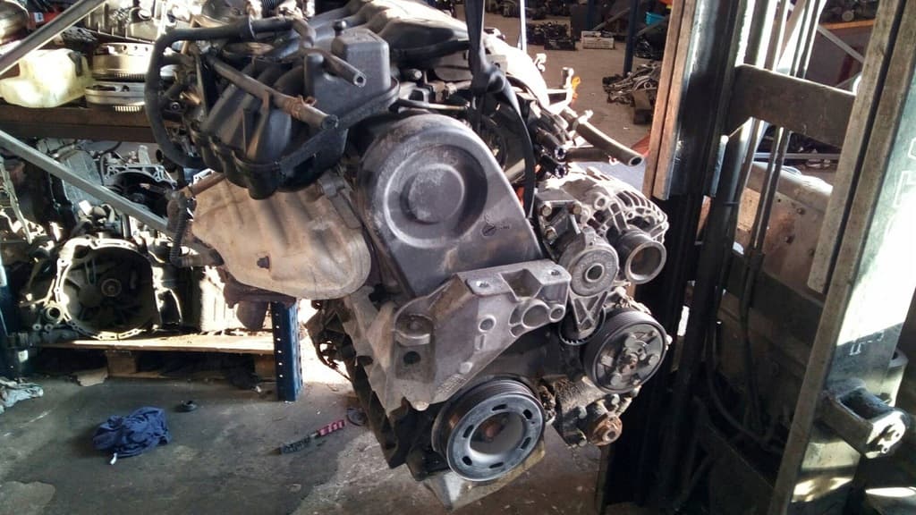 Moteur BFQ pour Volkswagen Golf 1.6 Petrol