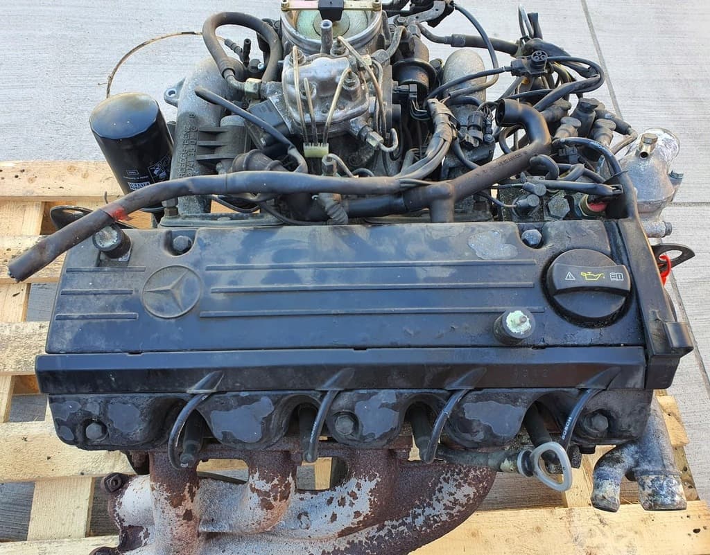 Moteur M 102.962 — vue 3
