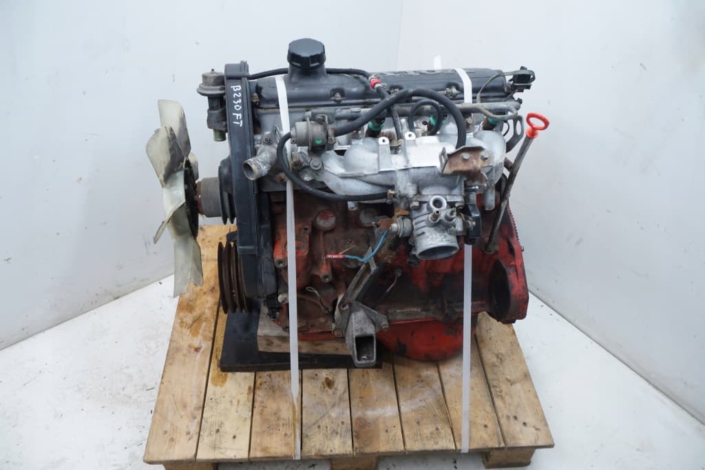 Moteur B 230 FT — vue 6