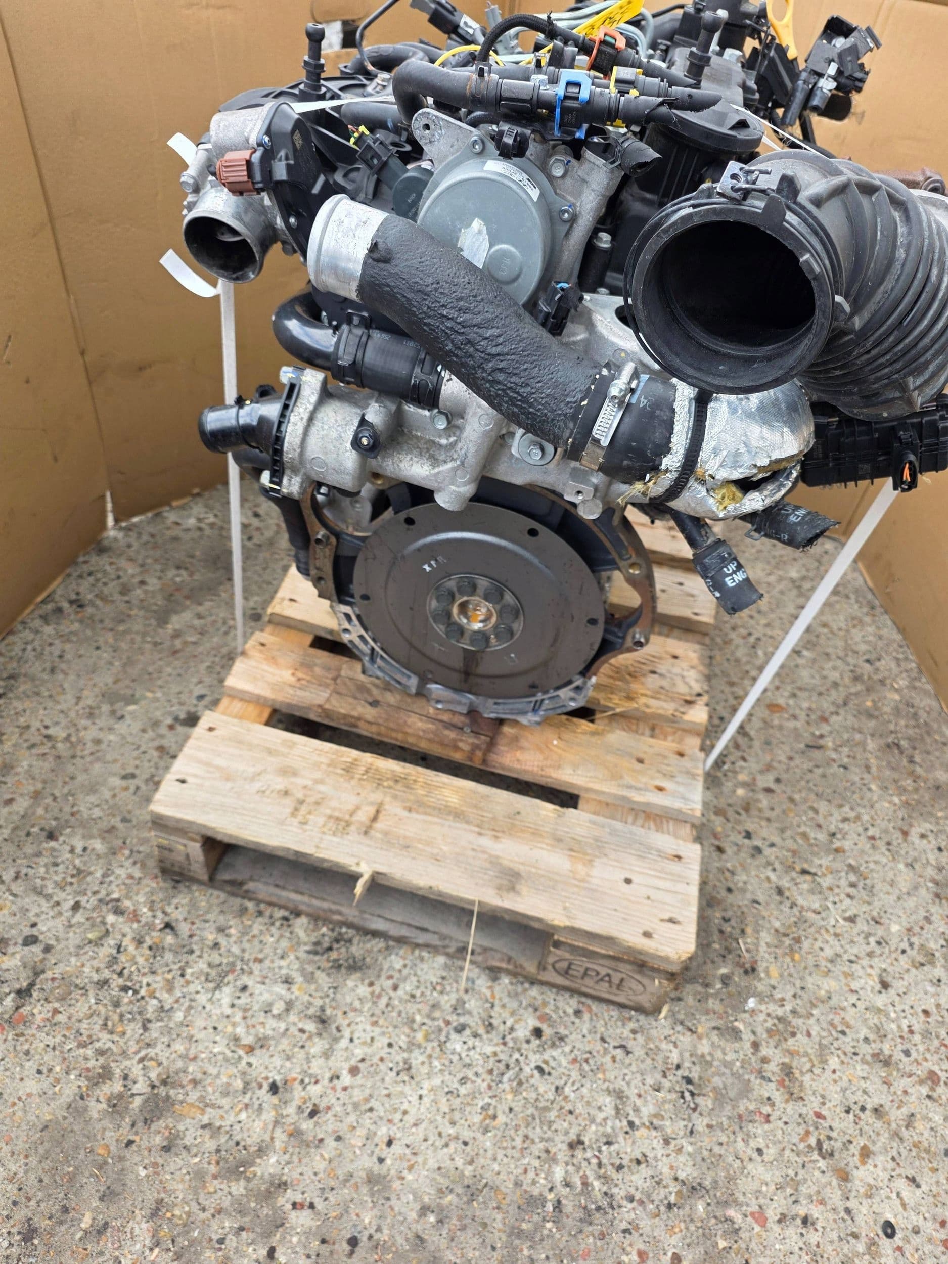 Moteur D4HB — vue 5