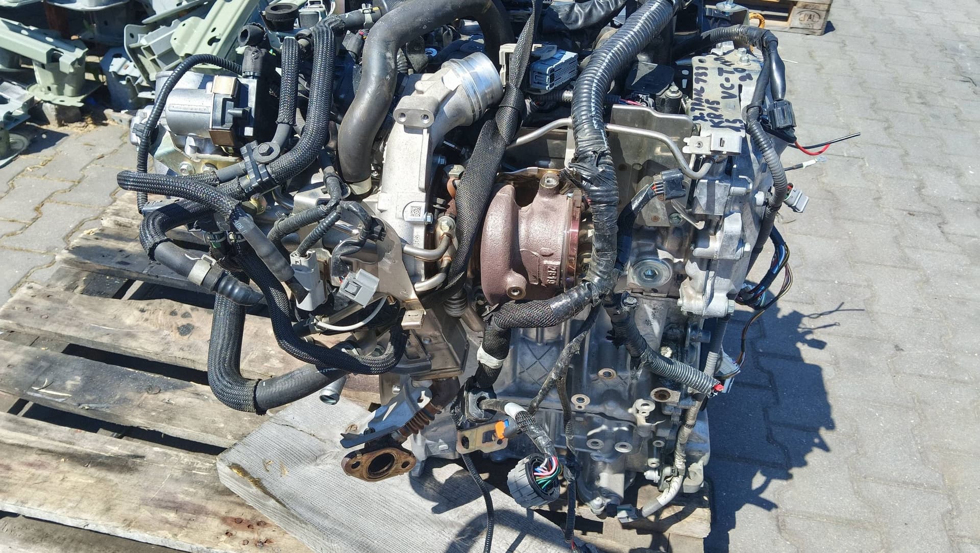 Moteur KR15DDT — vue 5