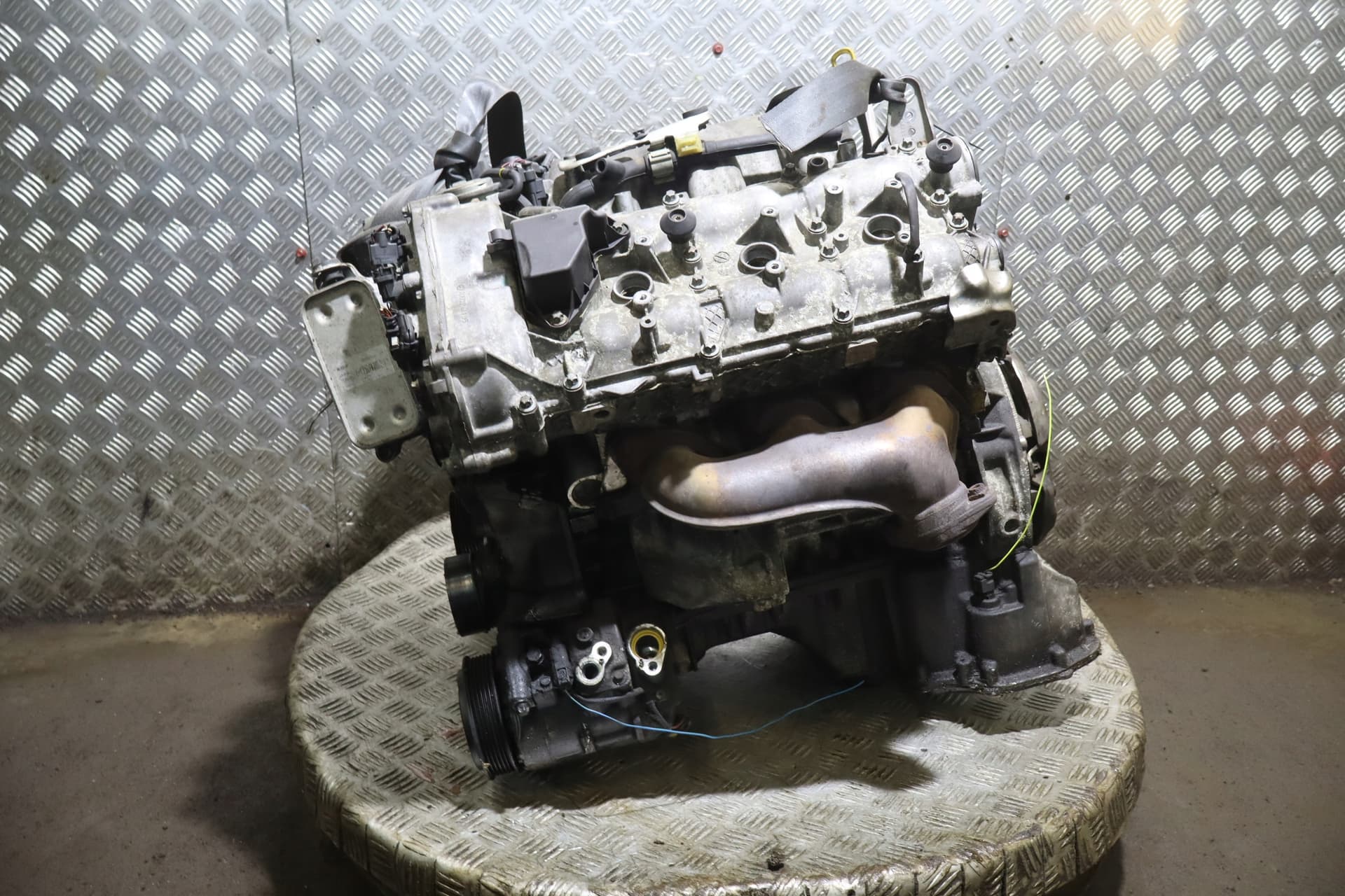 Moteur M 112.949 pour Mercedes-Benz E-class 3.2 Petrol