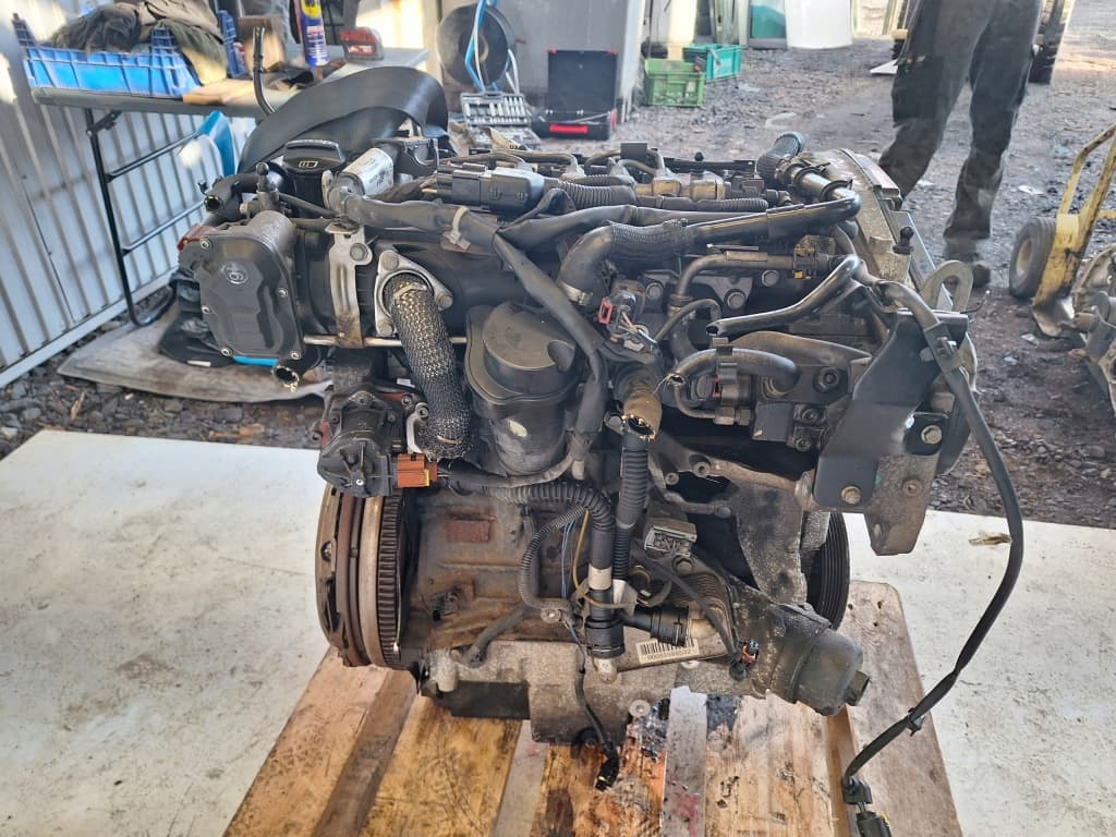 Moteur A 20 DTE — vue 2