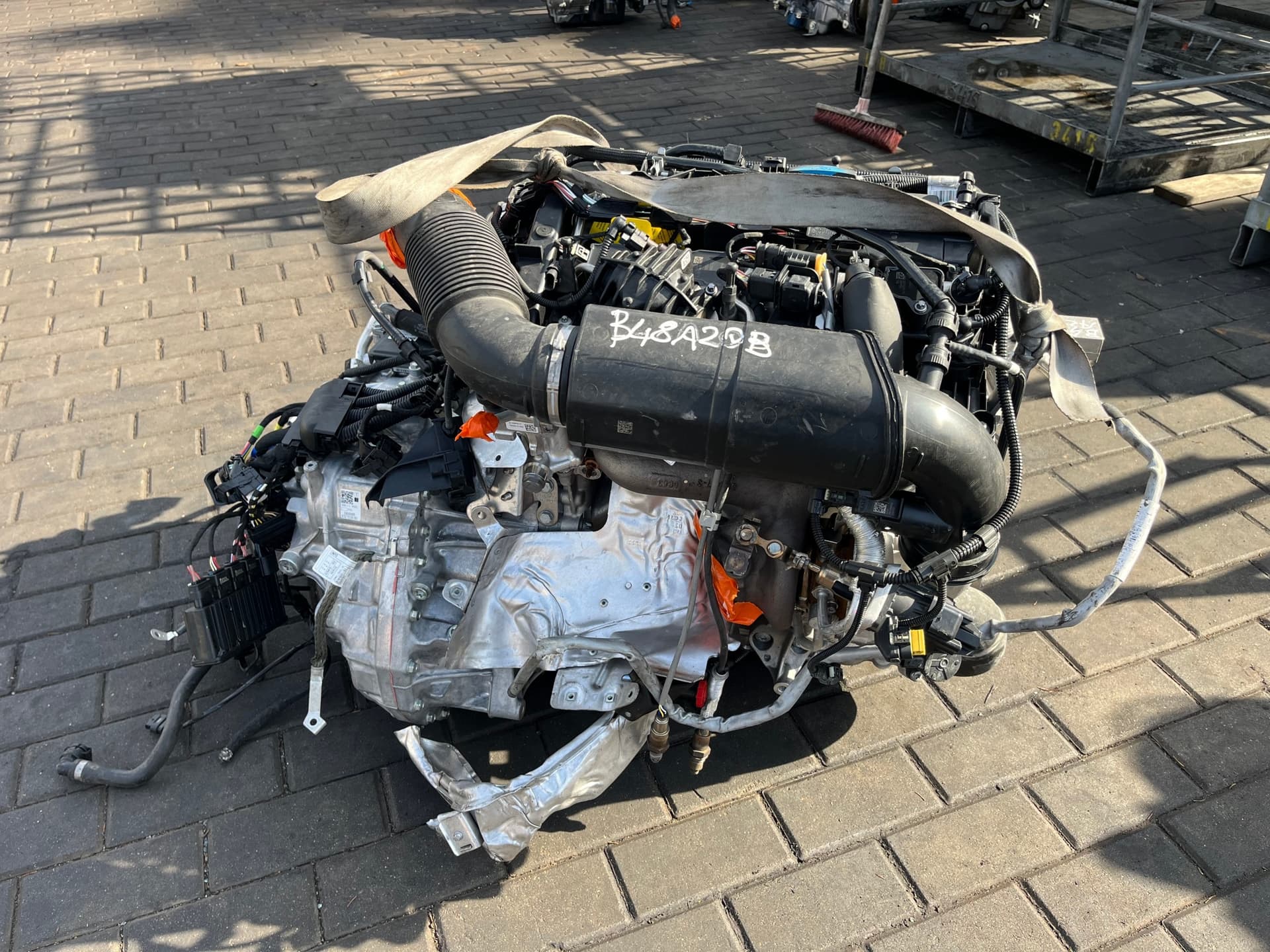 Moteur B48 A20 B — vue 3