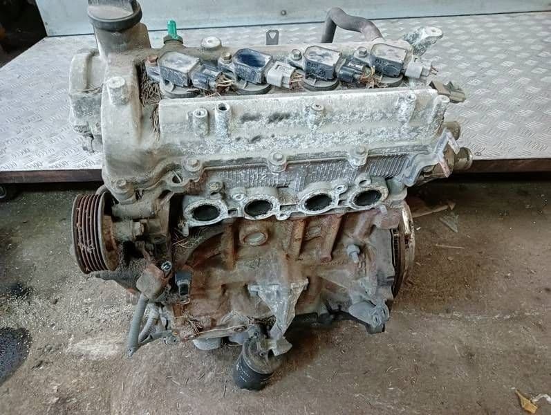 Moteur 2SZ-FE — vue 3