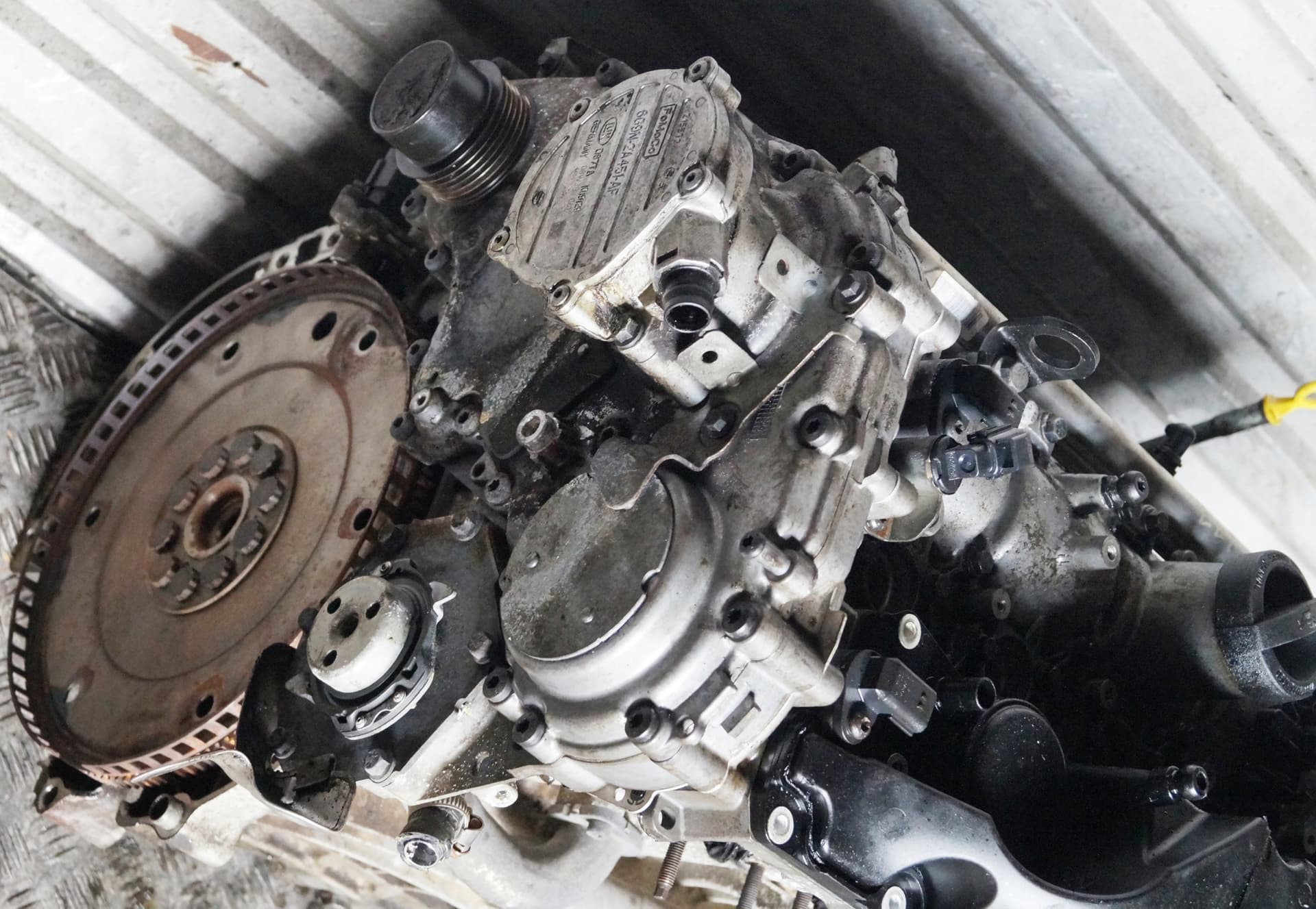 Moteur B 6304 T4 — vue 8