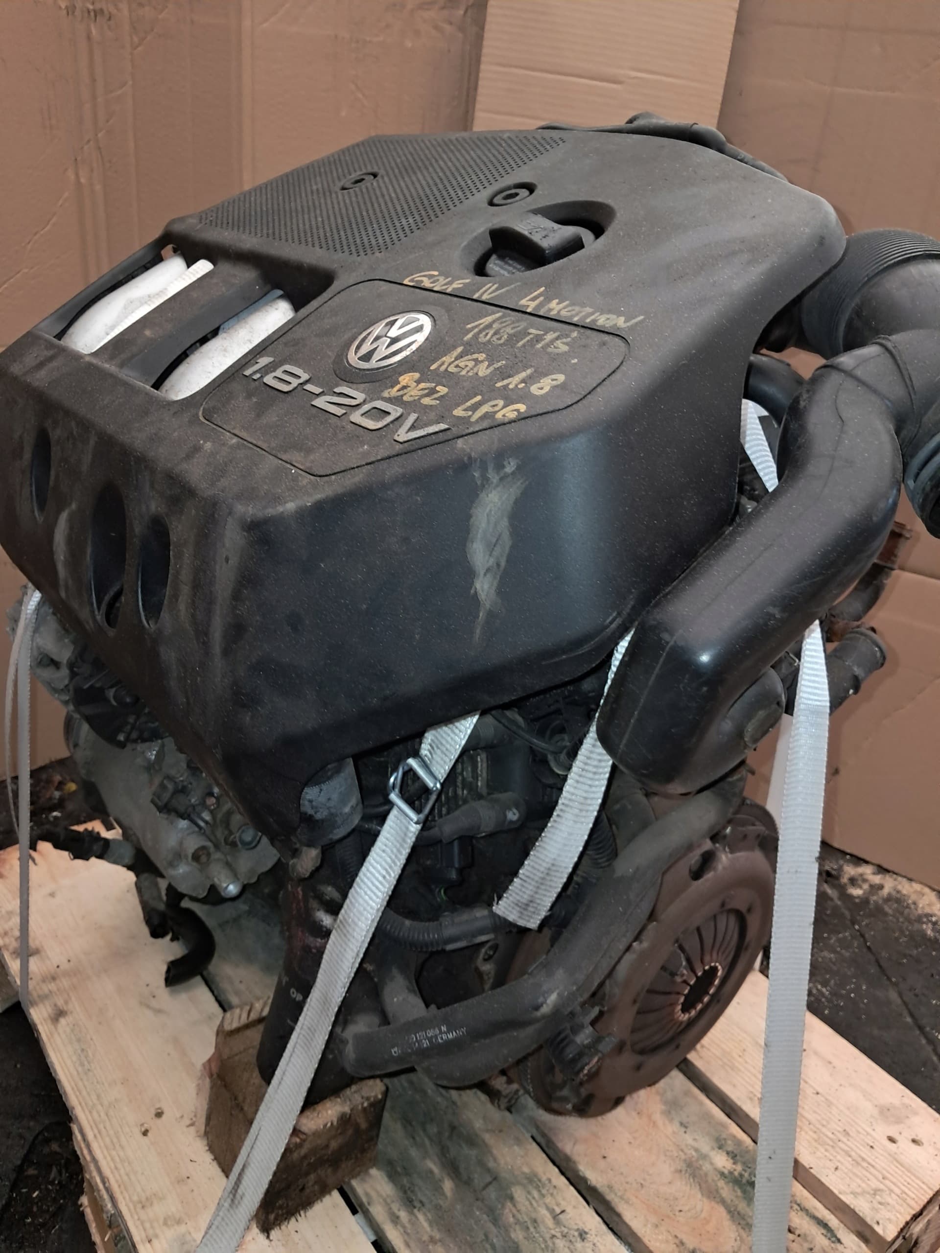 Moteur AGN — vue 9