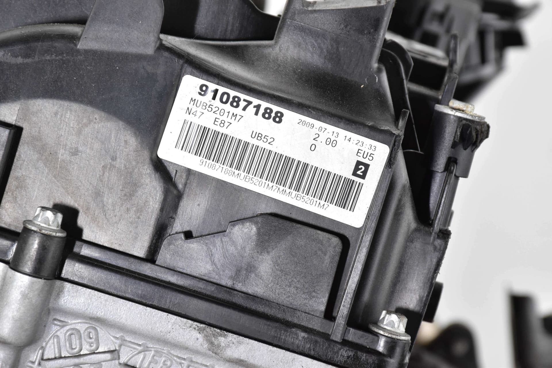Moteur N47 D20 C — vue 8