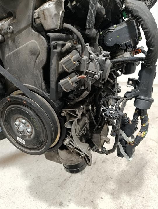 Moteur B 4204 T28 — vue 11
