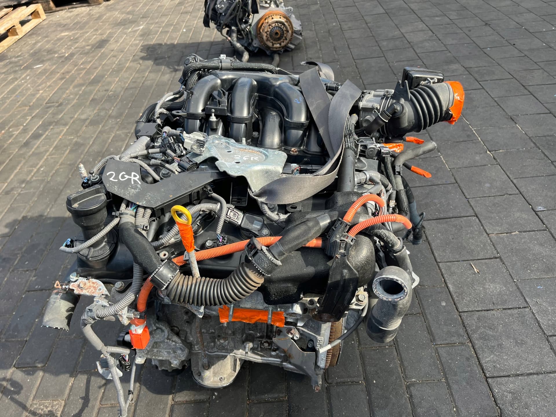 Moteur 2GR-FXE — vue 5