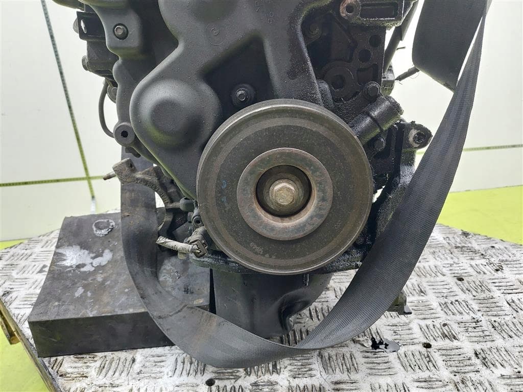 Moteur G8DB — vue 9