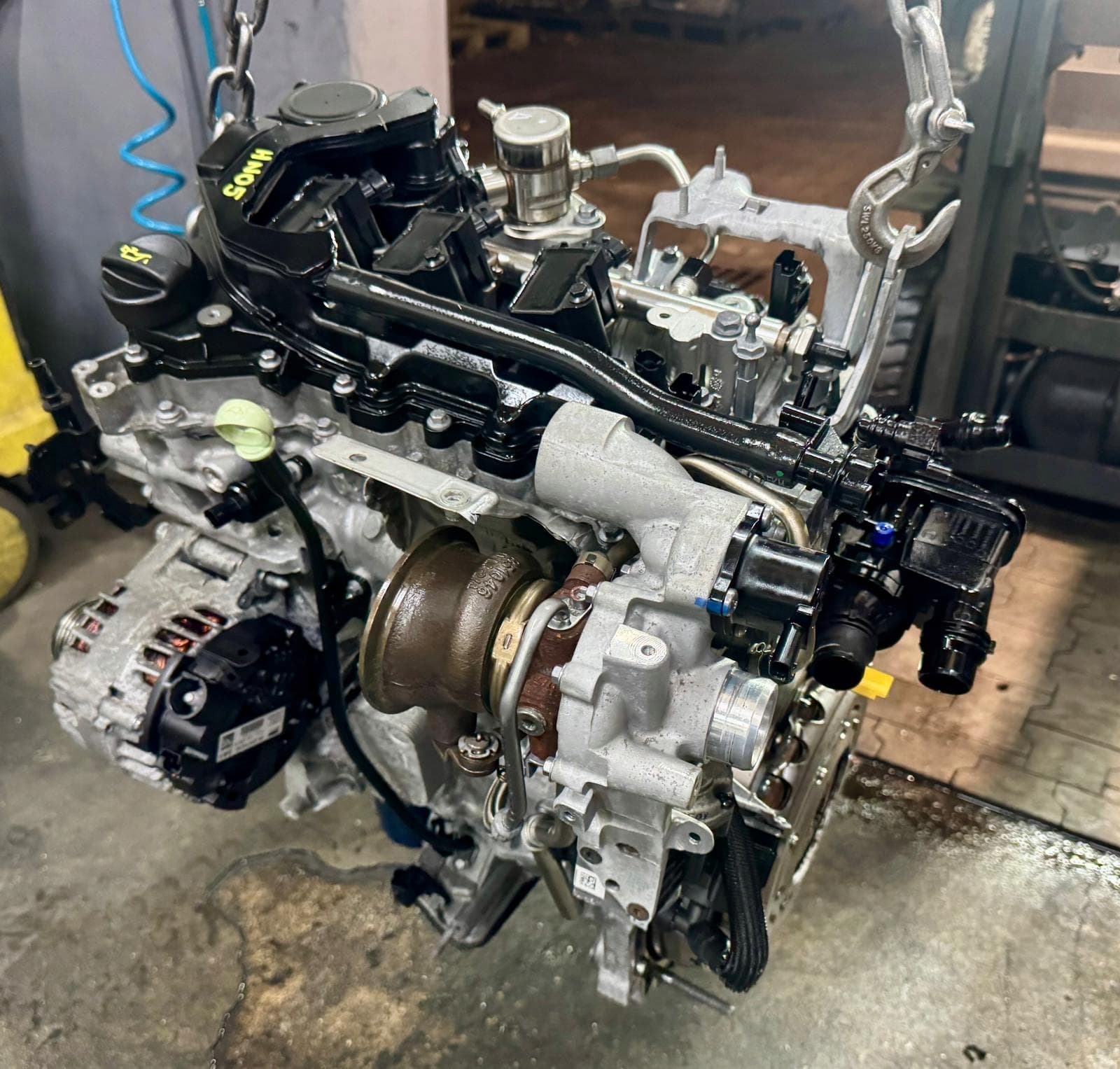 Moteur HNK (EB2ADTD) — vue 4